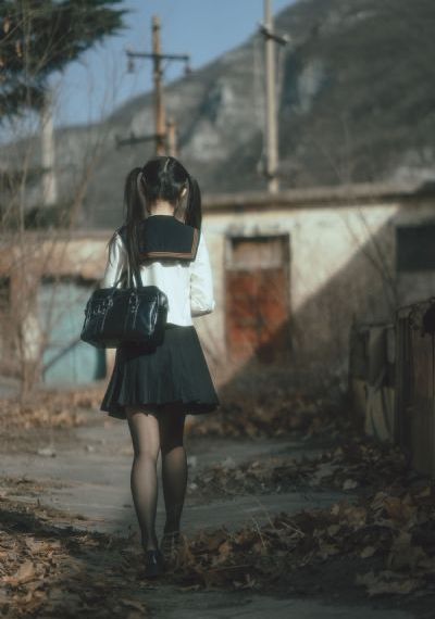 出轨的女人韩国_剧情片高清视频播放