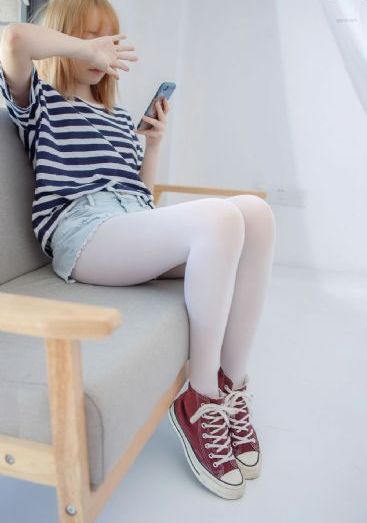 免费观看美女隐私部位_剧情片免费观看