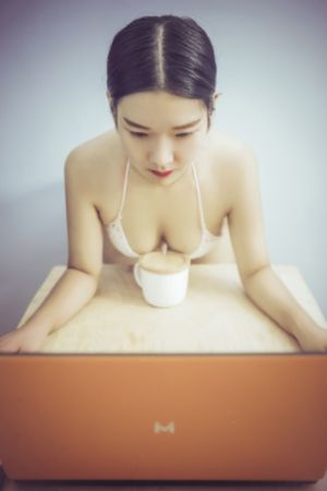 overfollow动漫在线免费观看_国产剧神马影院在线