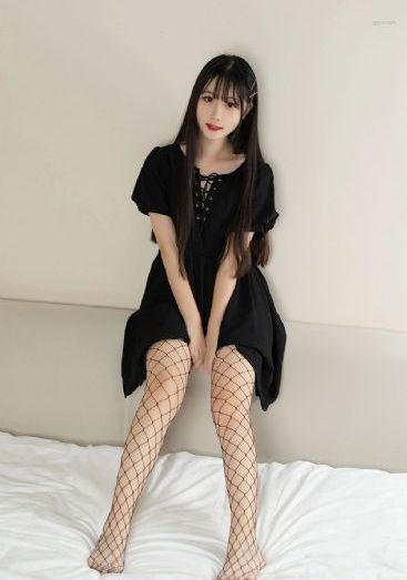 秋霞在线理论_全集无删减版高清免费观看